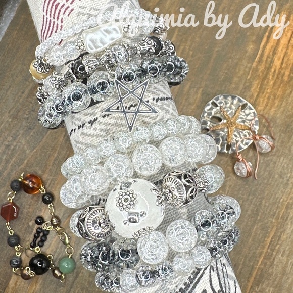 White Jade mystic aura Quartz 12mm beads chunky bracelet/ - Picture 3 of 9